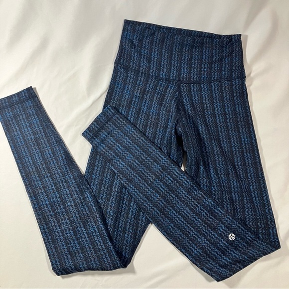 Lululemon Wunder Under High Low Ziggy Wee August Inkwell pattern blue leggings 4 - Picture 3 of 9